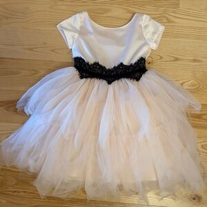 Gorgeous Pink Tulle Formal Girl Dress Size 7 by Luna Luna Copenhagen